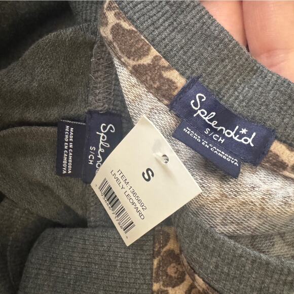 NEW Splendid Women's 2 Piece Pajama Set (Lively Leopard, Small) - Picture 2 of 5